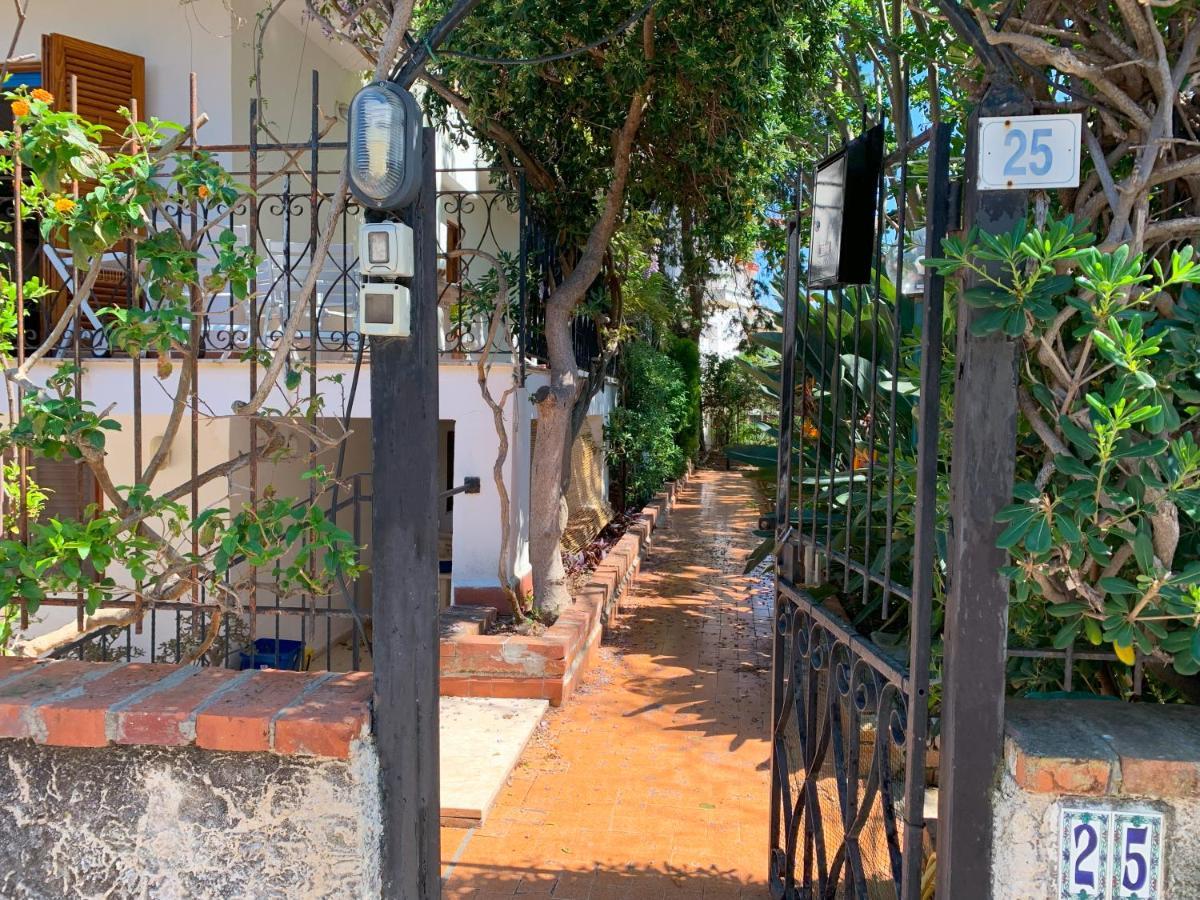 Villa Falcone Borsellino Palermo Esterno foto
