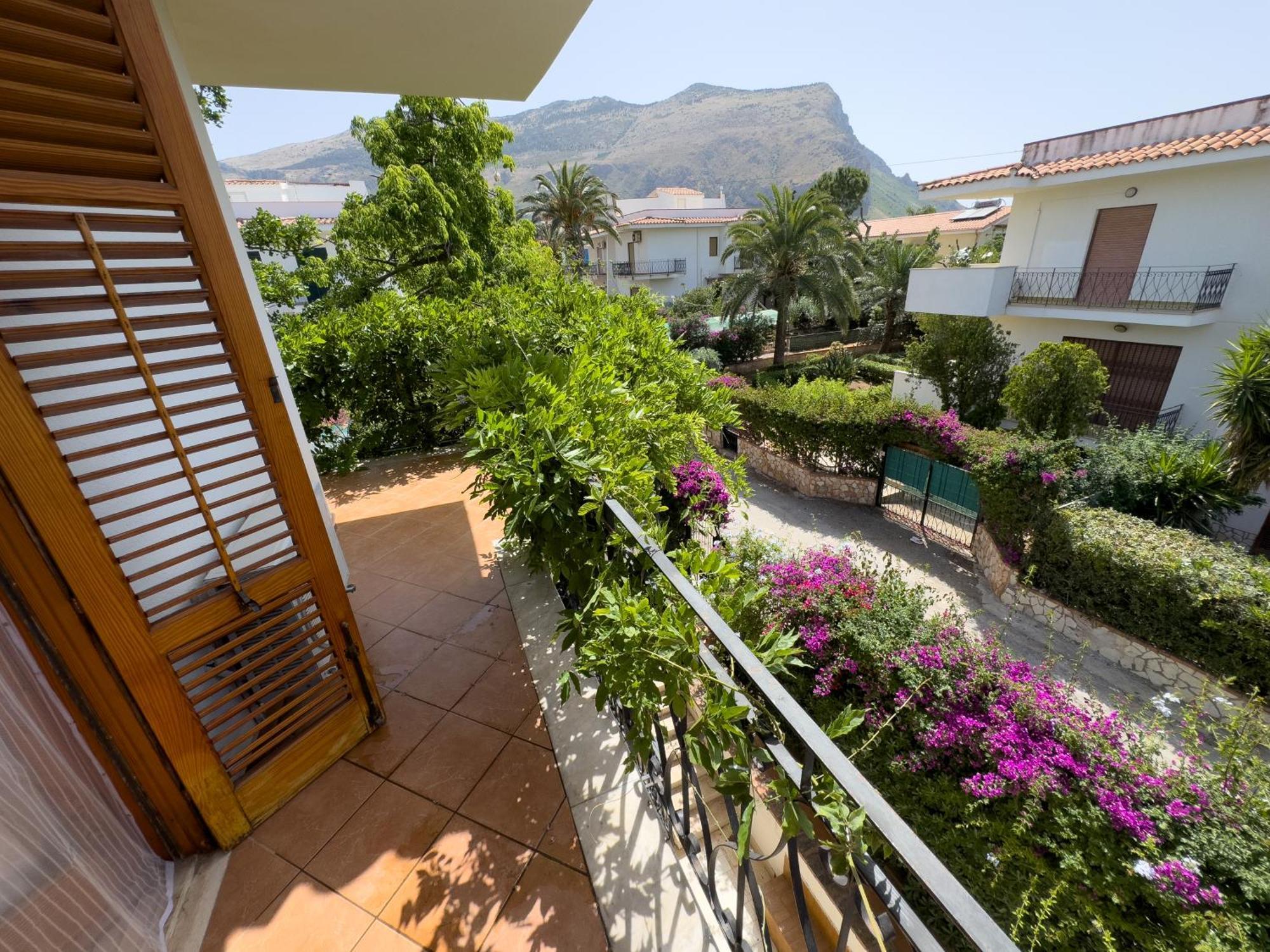 Villa Falcone Borsellino Palermo Esterno foto